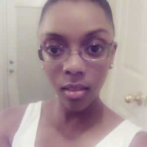 Meet your Posher, Stacey